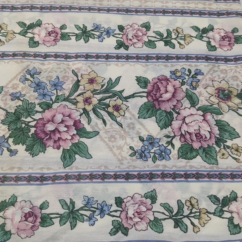 Vtg Cottagecore Floral Peony No Iron Pillowcases Set of 2 Standard Size USA Made